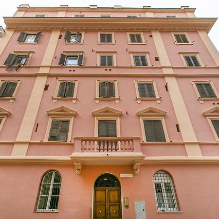 Wwb Colosseo Рим Экстерьер фото